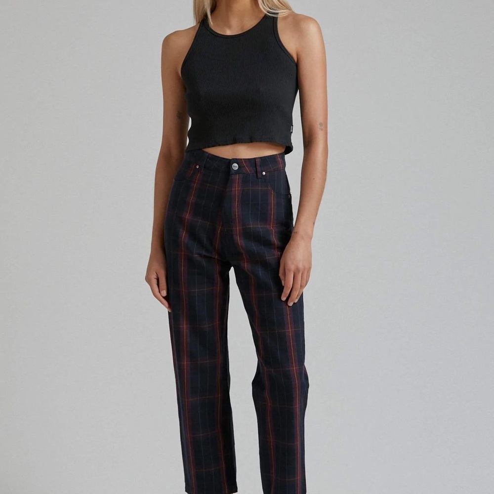 NWOT AFENDS SHELBY CONSPIRACY CHECK HIGH WAISTED PANT MIDNIGHT SIZE 8 fits a 28”
